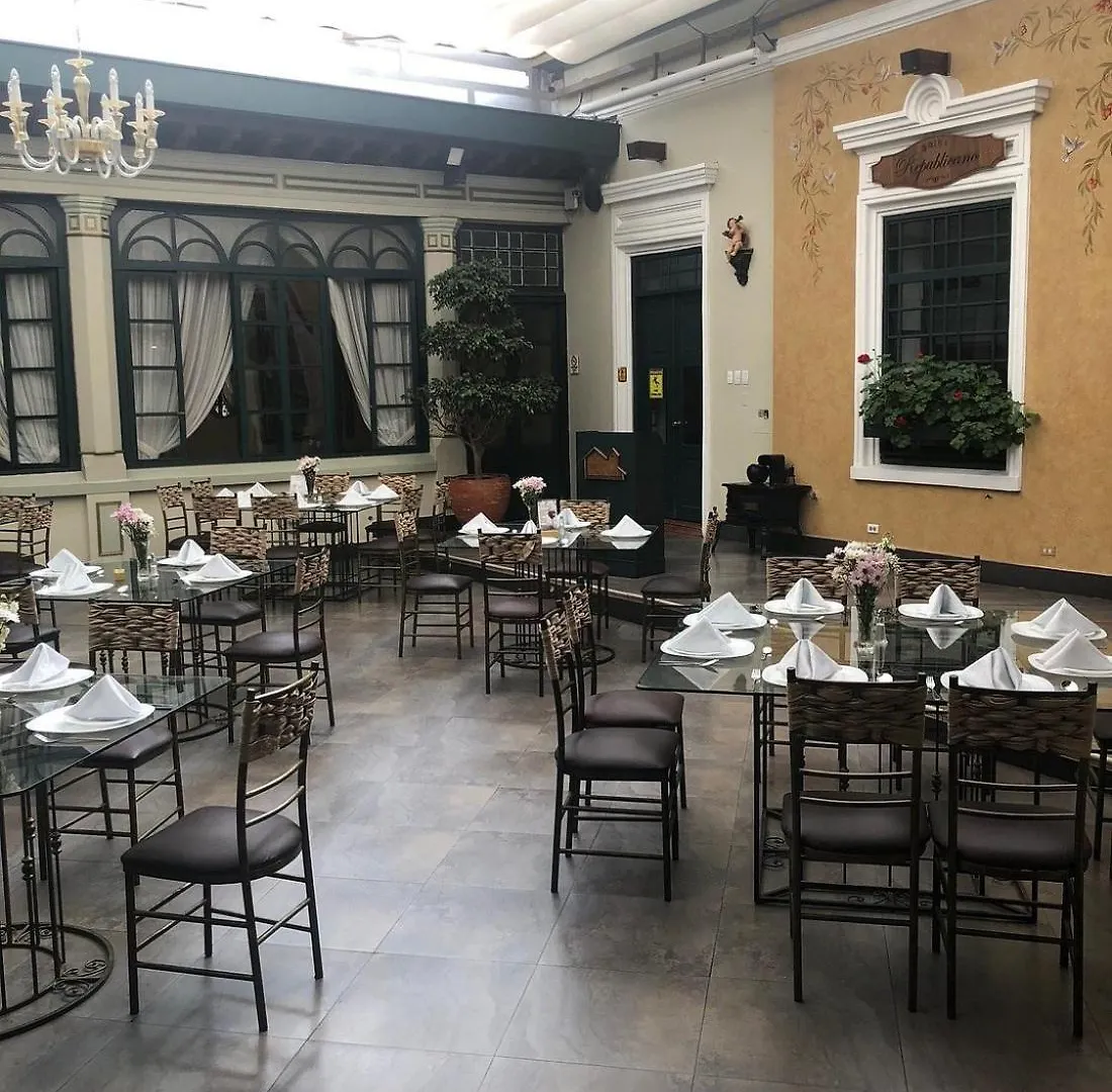 Hotel Casa Colonial Quito